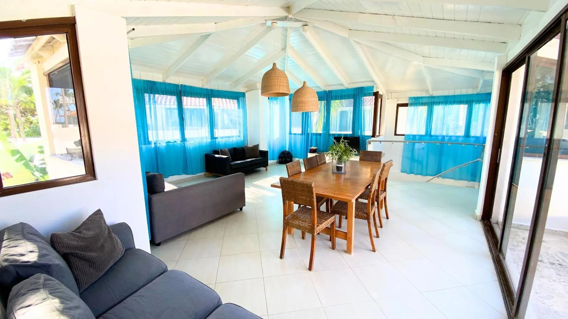 ホテル Caraibico Deluxe Beach Club & Spa プンタ・カナ